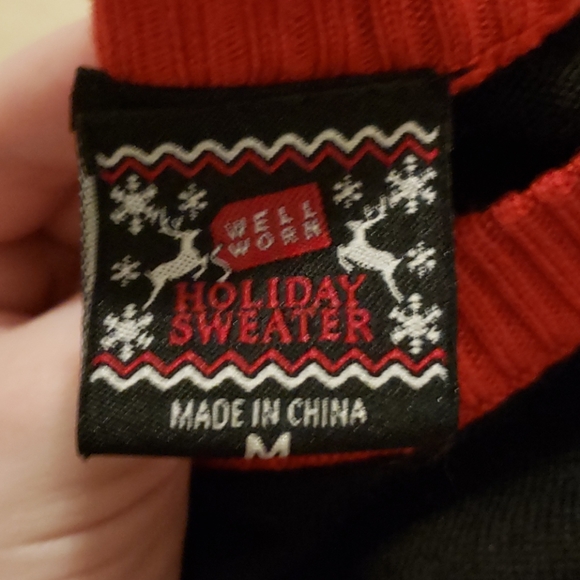 Bah humpug sweater - Picture 3 of 3